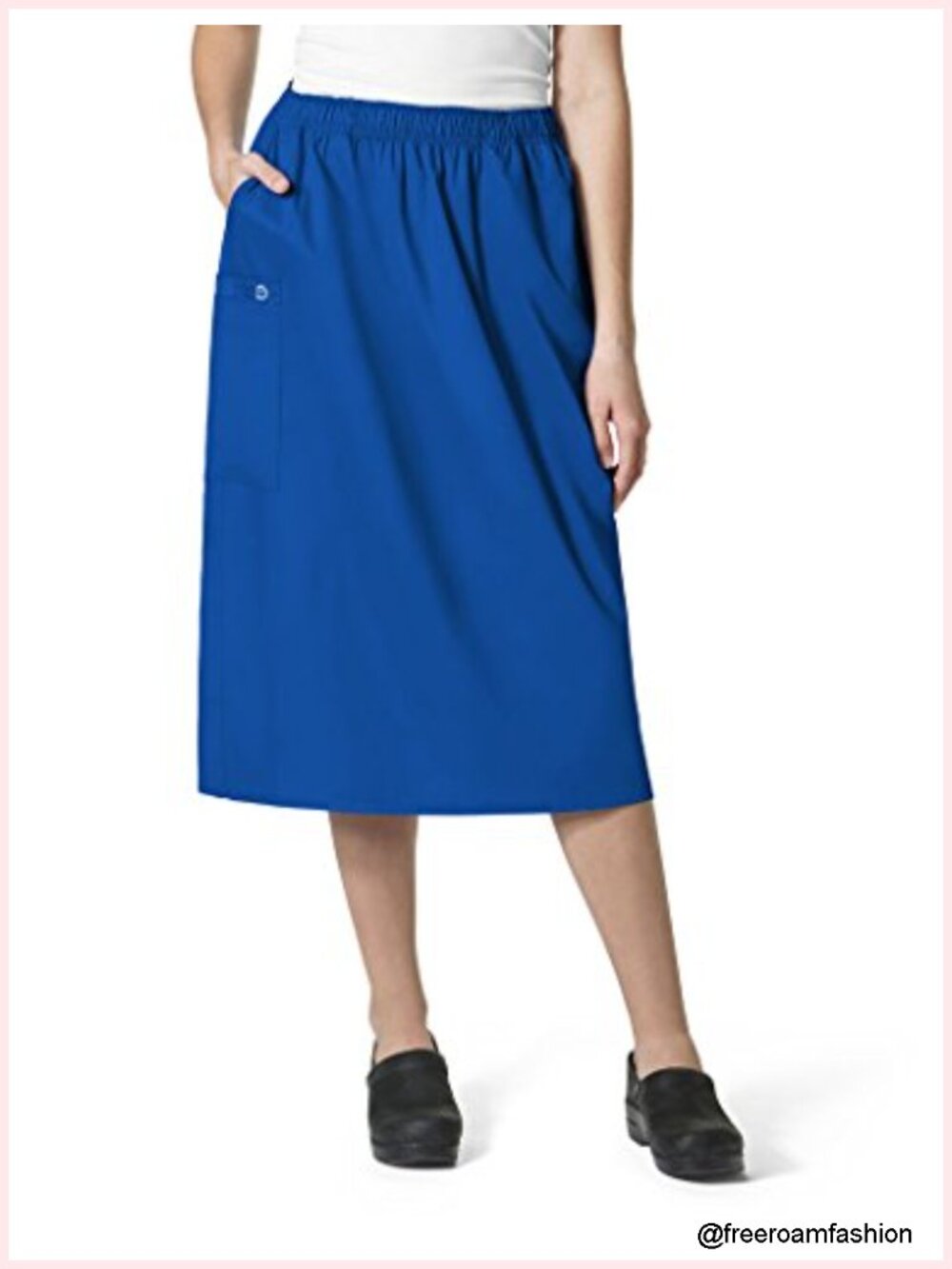Women's Plus Size Pull-On Cargo Scrub Skirt with Pockets
